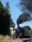 Nachmittagszug im Dorfbahnhof Egling