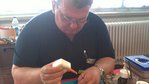 15092012508.JPG (100.6 KiB) 3467 mal betrachtet ... mit Geduld und ... Leim