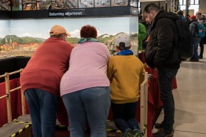 comp_FN8A6827.jpg (269.2 KiB) 1060 mal betrachtet Auch andere Spurweiten interessierten sich für Z