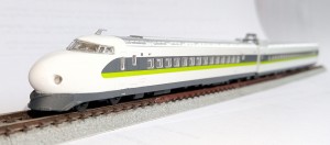 F-Toys_Shinkansen_green.jpg (173.73 KiB) 2409 mal betrachtet Green version. Original chassis. Six car train.