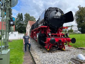 Die 044 389-5.