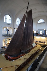 Museum_3_Schiff.jpg