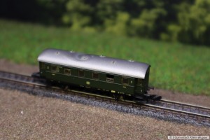 V80_Einheitsnebenbahnwagen_3.jpg
