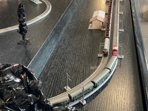 Hoteleisenbahn.jpg