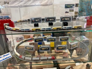 ZFE Vitrine.jpg