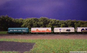 Re446_01.jpg