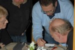 Geisterwagenreparatur 1.jpg (71.46 KiB) 2782 mal betrachtet "wo ist die Feder????"