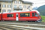 Meine Vermutung Überlandstraßenbahn deshalb, weil ich die Fahrzeuge auch auf einem Nebengleis in Sankt Moritz wieder gesehen habe.