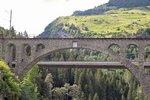 Diesen Viadukt findet man auf dem Streckenabschnitt zwischen Chur und Thusis<br />Zu meiner Schande habe ich den Namen vergessen! Schweizer, helft mir!