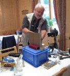 Sylvester Schmidt fotografierend