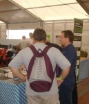 Märklintage 2011 (30) 1 P.jpg (170.34 KiB) 2592 mal betrachtet Axel, immer mit respektvollem Abstand! Warum nur? ;-)