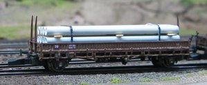 Rmms33 mit Ladung Rohre