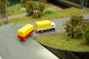 Kibri_Lkw_013.jpg (718.44 KiB) 4396 mal betrachtet Kibri Lkw mit Anhänger