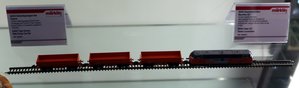 Märklin_10_BR221_Eanos.jpg