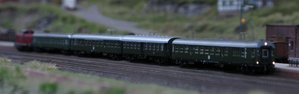 V100 2112 mit Nahverkehrs-Wendezug