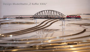 Design-Modellbahn--Z-Koffer-XXXL-Bild-4-©-aurelius-maier.jpg