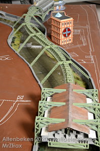 Schwebebahn 12.jpg