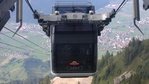 "oben ohne" gehts hoch auf den Berg..... Die Gondel der Cabrio-Seilbahn...